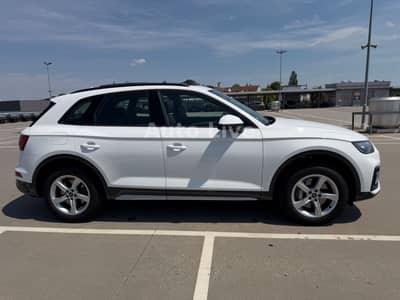 Audi Q5 50 TFSI e quattro*S TRONIC*PANO*NAVI*LED*360* — slika 6