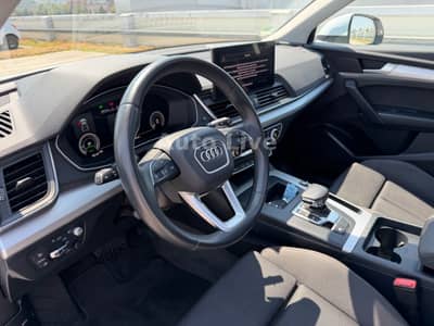 Audi Q5 50 TFSI e quattro*S TRONIC*PANO*NAVI*LED*360* — slika 22