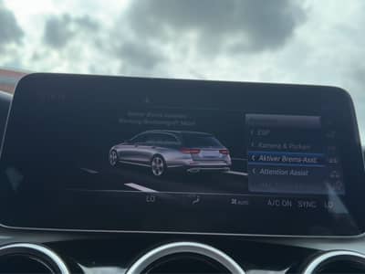 Mercedes-Benz C 220d T LED*Kamera*App*Ambiente*Navi* — slika 17