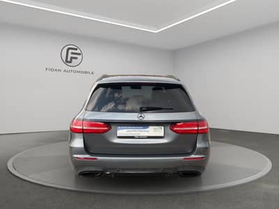 Mercedes-Benz E 220d T AMG Line*Wide*Night*Kamera*App*Ambi*LED — slika 4