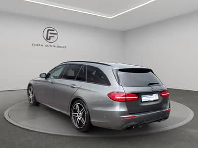 Mercedes-Benz E 220d T AMG Line*Wide*Night*Kamera*App*Ambi*LED — slika 3