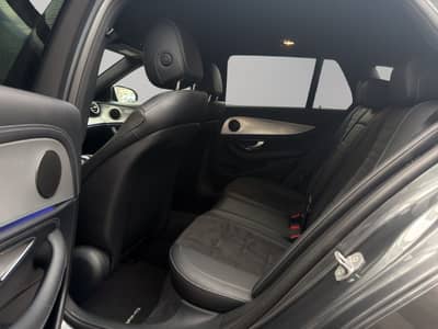Mercedes-Benz E 220d T AMG Line*Wide*Night*Kamera*App*Ambi*LED — slika 11
