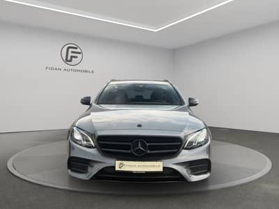Mercedes-Benz E 220d T AMG Line*Wide*Night*Kamera*App*Ambi*LED — slika 8