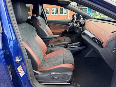 Volkswagen ID.4 Pro Performance 150 kW PANO HEADUP KAMERA — slika 10