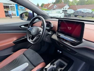 Volkswagen ID.4 Pro Performance 150 kW PANO HEADUP KAMERA — slika 11