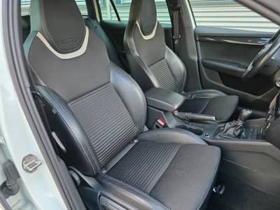 Skoda Octavia 2.0 TDI RS Combi — slika 14