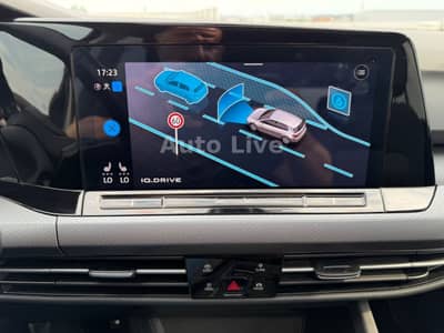 Volkswagen Golf 8 2.0 TDI ACTIVE*DSG*VIR*PAN*IQ-LED*HEAD-UP — slika 10