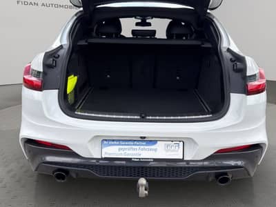 BMW X4 xDrive 30d M Sport*HUD*H&K*AHK*Shadow*Kamera* — slika 16