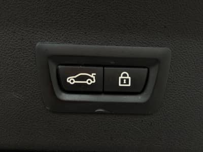 BMW X4 xDrive 30d M Sport*HUD*H&K*AHK*Shadow*Kamera* — slika 17