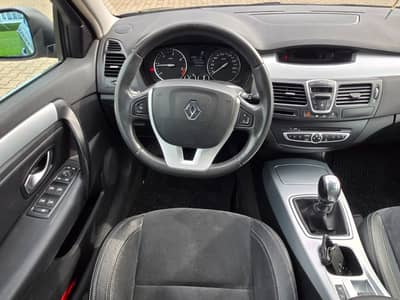 Renault Laguna III 2.0 dCi 150 PS"GrandDynamique"Alcanta — slika 11