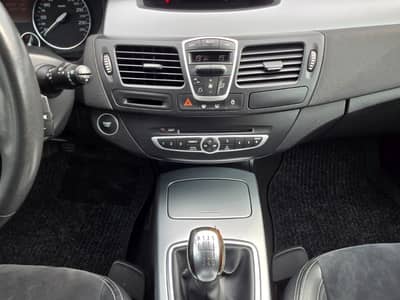 Renault Laguna III 2.0 dCi 150 PS"GrandDynamique"Alcanta — slika 15