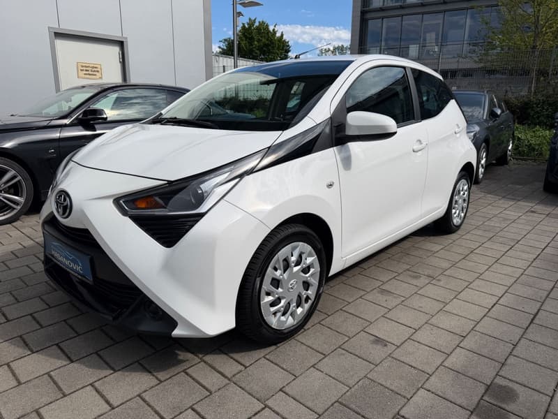 Toyota Aygo AYGO x-play