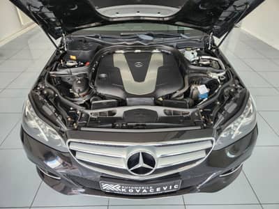 Mercedes-Benz E 300 CDI Lim. 9G-tronic"Avantgarde"Leder"LED" — slika 16