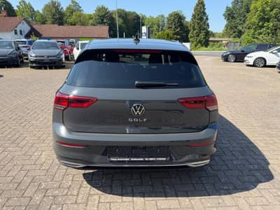 Volkswagen Golf VIII 2.0 TDI Style LED KAMERA ACC — slika 14