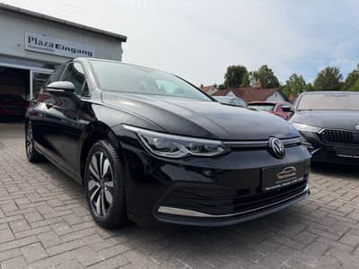 Volkswagen Golf VIII 2.0 TDI Move PANO AHK KAMERA HEADUP — slika 1