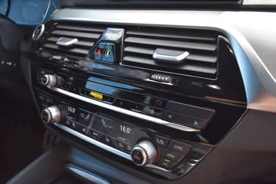 BMW 520d Touring xDrive/M Sport/Anhänger/Shadow — slika 19