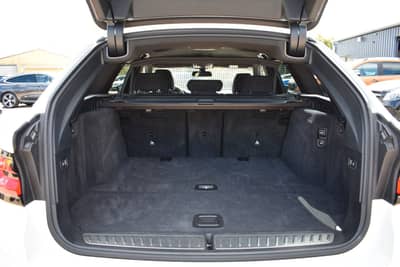 BMW 520d Touring xDrive/M Sport/Anhänger/Shadow — slika 26
