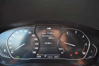 BMW 520d Touring xDrive/M Sport/Anhänger/Shadow — slika 32