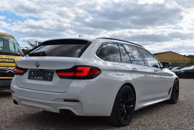 BMW 520d Touring xDrive/M Sport/Anhänger/Shadow — slika 4