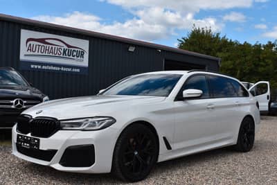 BMW 520d Touring xDrive/M Sport/Anhänger/Shadow — slika 1