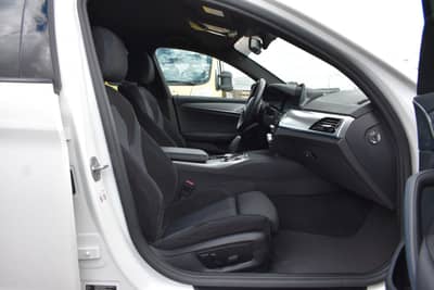 BMW 520d Touring xDrive/M Sport/Anhänger/Shadow — slika 12