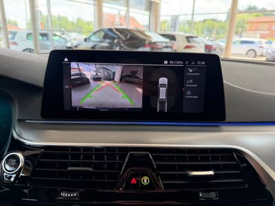 BMW 540 d xDrive M Sport Touring PANO LED Kam ACC — slika 20