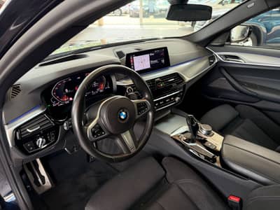 BMW 540 d xDrive M Sport Touring PANO LED Kam ACC — slika 13