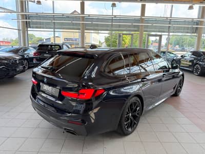 BMW 540 d xDrive M Sport Touring PANO LED Kam ACC — slika 8