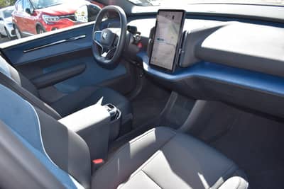 Volvo EX30 Ultra AWD Performance H&K/PANO/360°/ACC/STH — slika 8