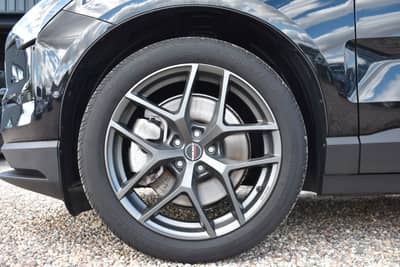 Volvo EX30 Ultra AWD Performance H&K/PANO/360°/ACC/STH — slika 42