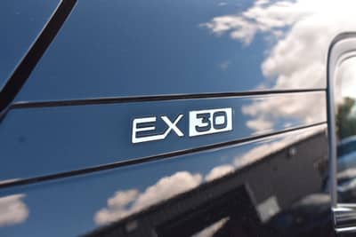 Volvo EX30 Ultra AWD Performance H&K/PANO/360°/ACC/STH — slika 41