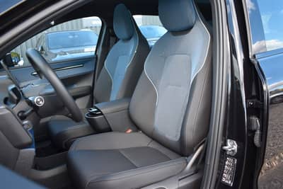 Volvo EX30 Ultra AWD Performance H&K/PANO/360°/ACC/STH — slika 13