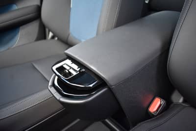 Volvo EX30 Ultra AWD Performance H&K/PANO/360°/ACC/STH — slika 18