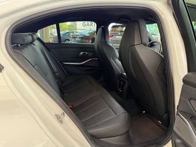 BMW M3 Lim. xDrive Comp. Carbon Laser ACC Harman-Kar — slika 25