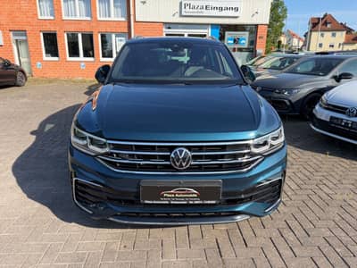 Volkswagen Tiguan 2.0TDI R-LINE PANO KEYLESS MATRIX ACC CAM — slika 3