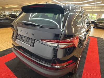 Skoda Kodiaq Ambition/Navi/LED/Kamera/Virtual/TOP — slika 8