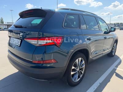 Skoda Kodiaq 2.0 TDI*DSG*7-SIT*NAVI*PAN*MATRIX*AHK*360 — slika 5