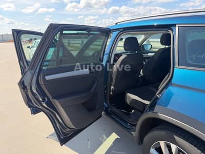 Skoda Kodiaq 2.0 TDI*DSG*7-SIT*NAVI*PAN*MATRIX*AHK*360 — slika 30