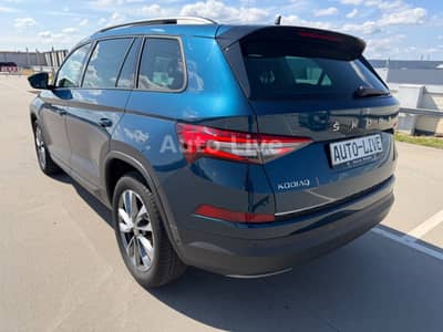 Skoda Kodiaq 2.0 TDI*DSG*7-SIT*NAVI*PAN*MATRIX*AHK*360 — slika 3