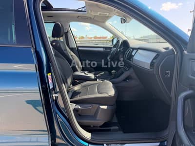 Skoda Kodiaq 2.0 TDI*DSG*7-SIT*NAVI*PAN*MATRIX*AHK*360 — slika 17
