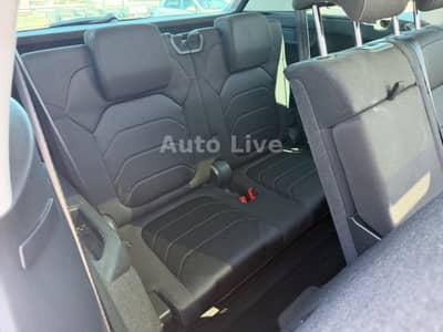 Skoda Kodiaq 2.0 TDI*DSG*7-SIT*NAVI*PAN*MATRIX*AHK*360 — slika 12