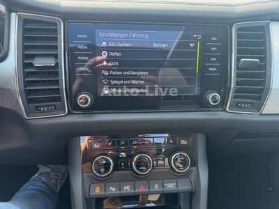 Skoda Kodiaq 2.0 TDI*DSG*7-SIT*NAVI*PAN*MATRIX*AHK*360 — slika 24