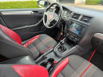 Volkswagen Jetta 2.0 TDI "Match"T.Leder"Navi"Alu"PDC" — slika 10