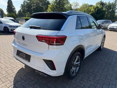 Volkswagen T-Roc R-Line Navi Cam LED — slika 15