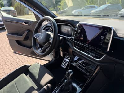 Volkswagen T-Roc R-Line Navi Cam LED — slika 7