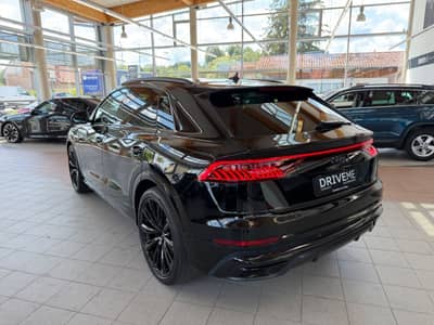 Audi Q8 50 TDI quattro3xS-Line 23Zoll Pano Matrix ACC — slika 7
