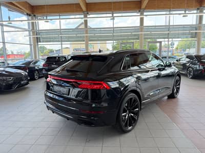 Audi Q8 50 TDI quattro3xS-Line 23Zoll Pano Matrix ACC — slika 8