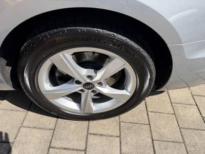 Audi A4 Avant 35 TDI — slika 7
