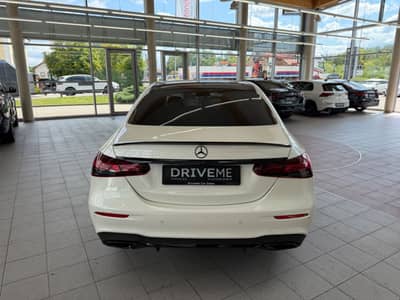 Mercedes-Benz E 220d Lim. AMG-Paket ACC 360KAM PANO — slika 9