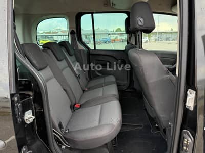 Mercedes-Benz Citan Kombi T CDI lang*5 SITZER*NAVI*TEMPOMAT!!! — slika 12
